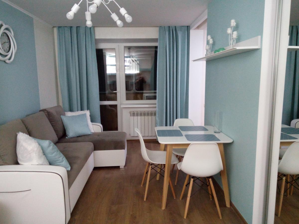 Two-Bedroom Apartment In The Center Khmelʼnytsʼkyy Dış mekan fotoğraf